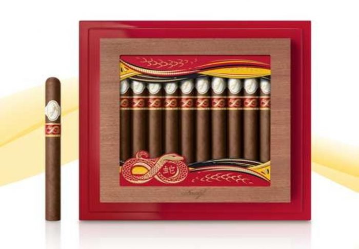 Davidoff Year of the Snake Box of 10
