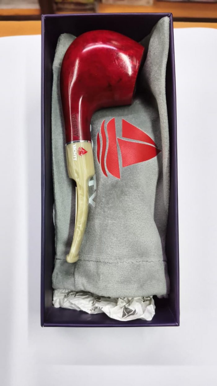Red Bowl Beige Stem Pipe